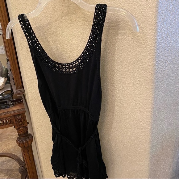 BANANA REPUBLIC Women Black Semi-Sheer Crochet Tank Top Size Small - Picture 6 of 10